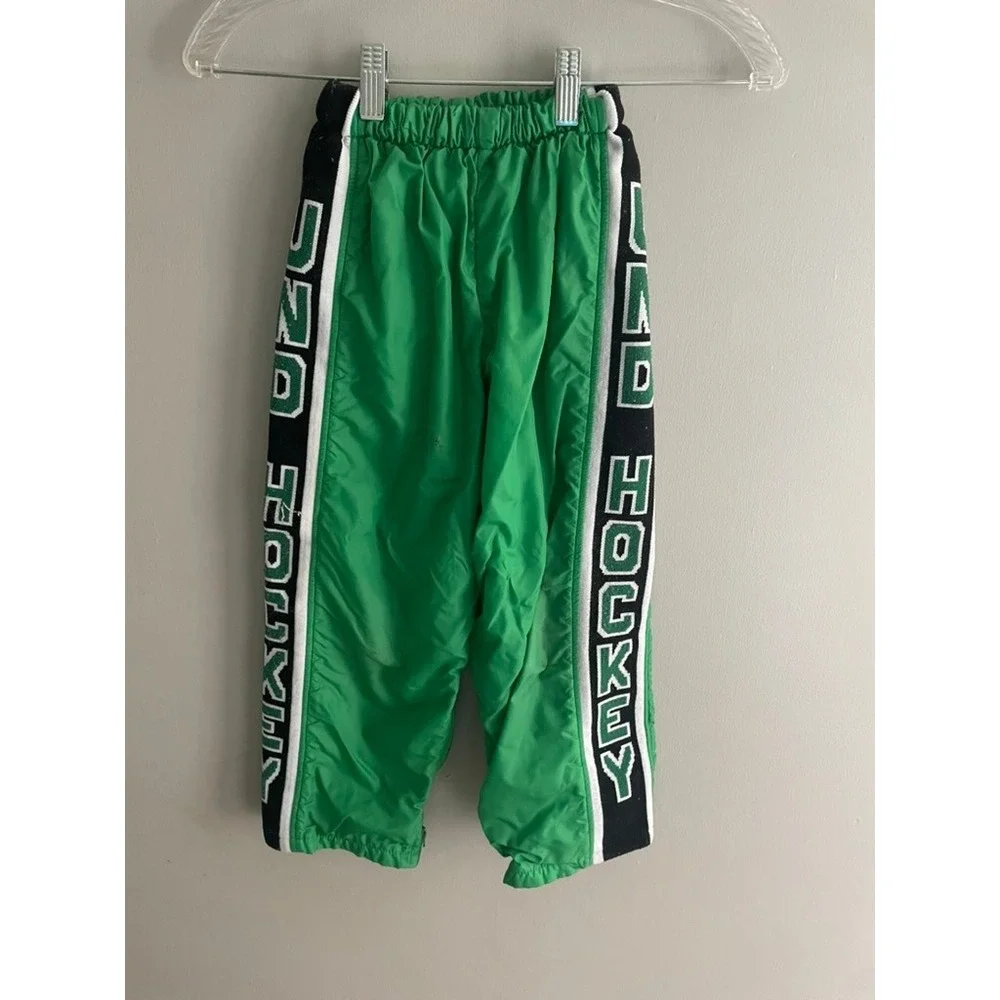 Vintage In Play UND Hockey Kids Small Green Nylon Track Pants Made in USA